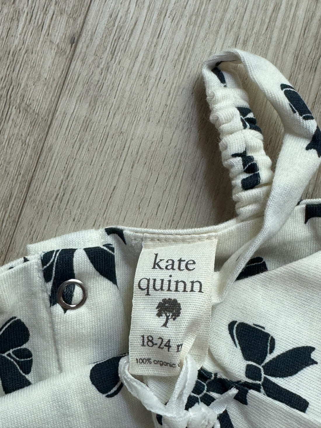 Kate Quinn Bow Bubble