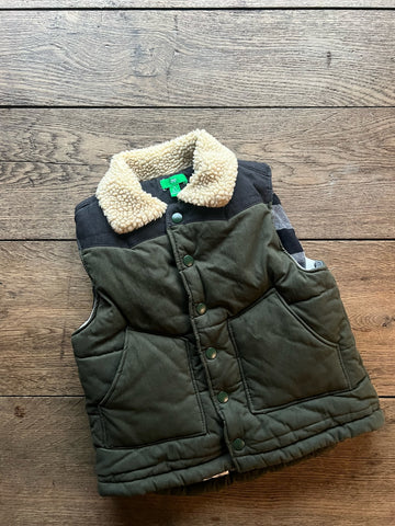 Dip Green Vest