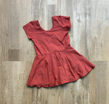 Alice & Ames Pink Leo