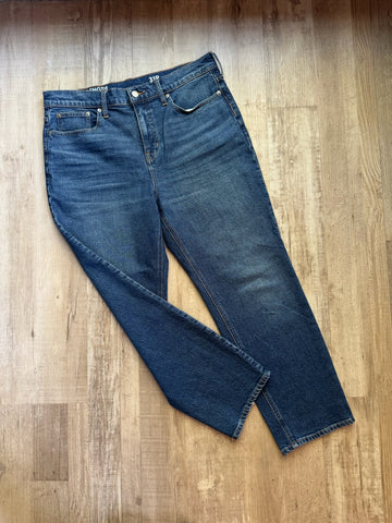 J Crew Full Length Classic Straight Jeans - W