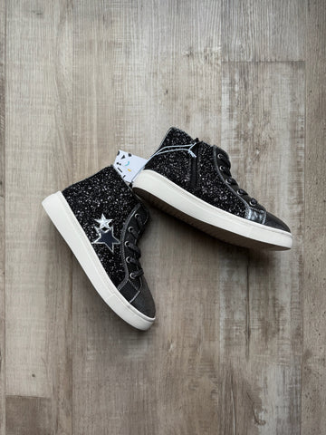 Harper Canyon Black Shoes - NEW