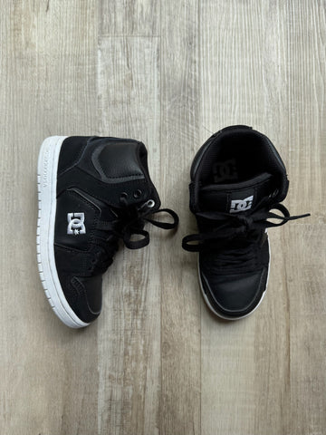 DC Black Shoes