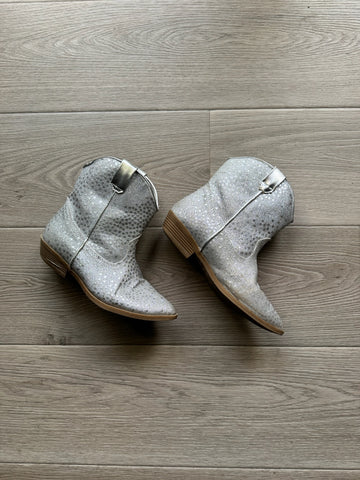 Tucker & Tate Silver Boots