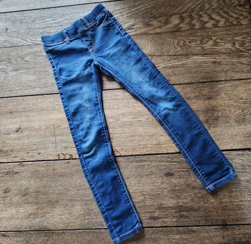 DKNY Jeans