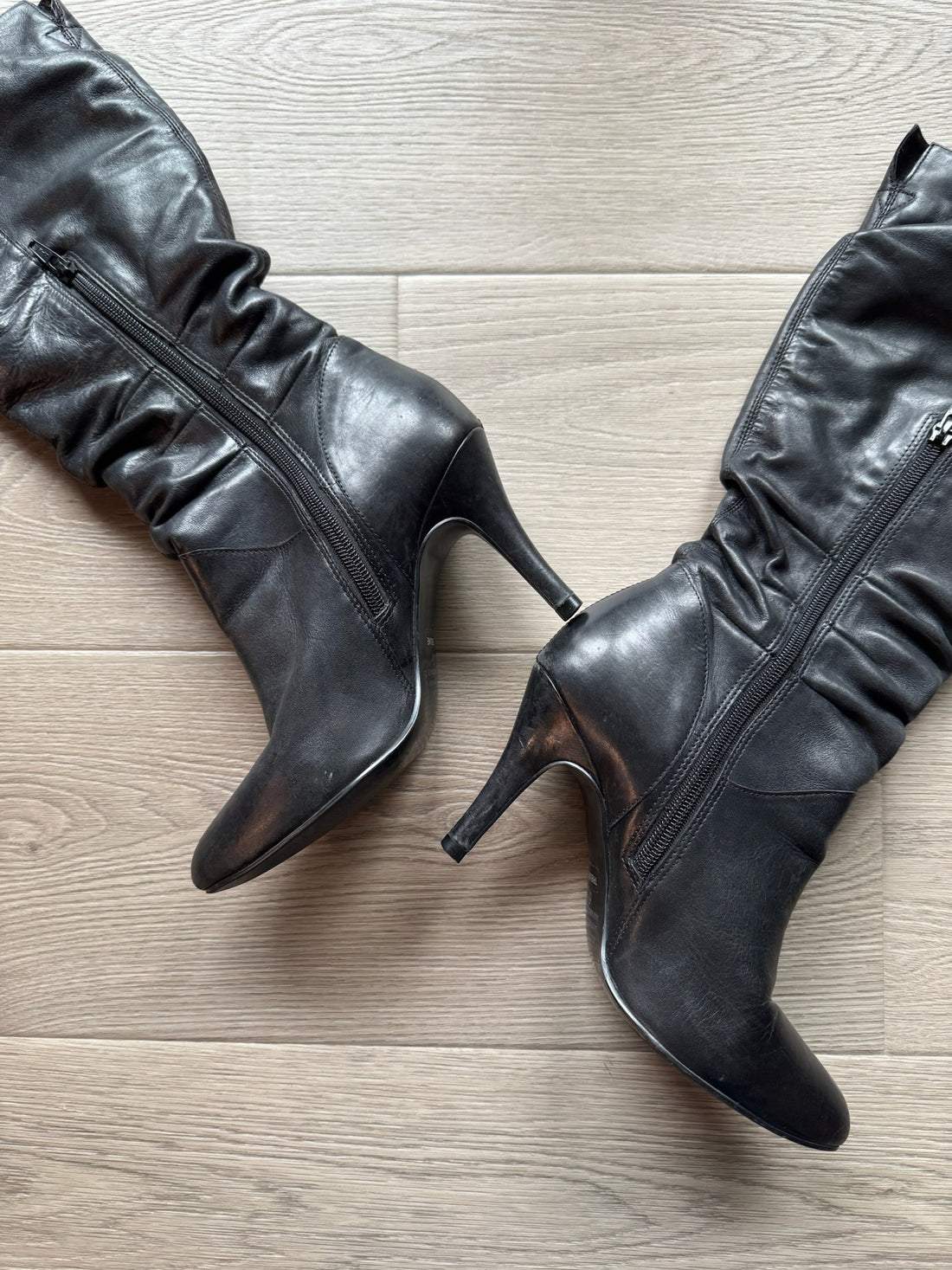 Steve Madden Black Leather Boots - W