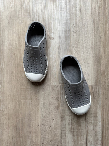Natives Gray