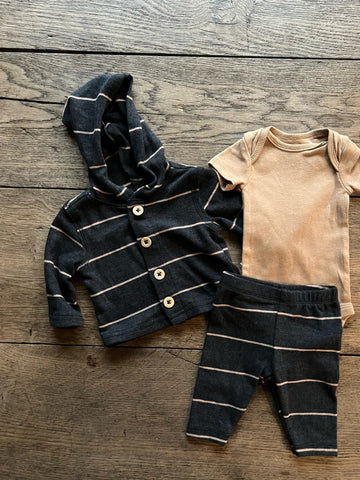 Carters Outfit - New