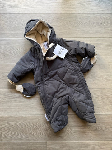 7AM Bebe Black Bunting - NEW