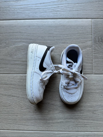 Nike White Black Check Shoes