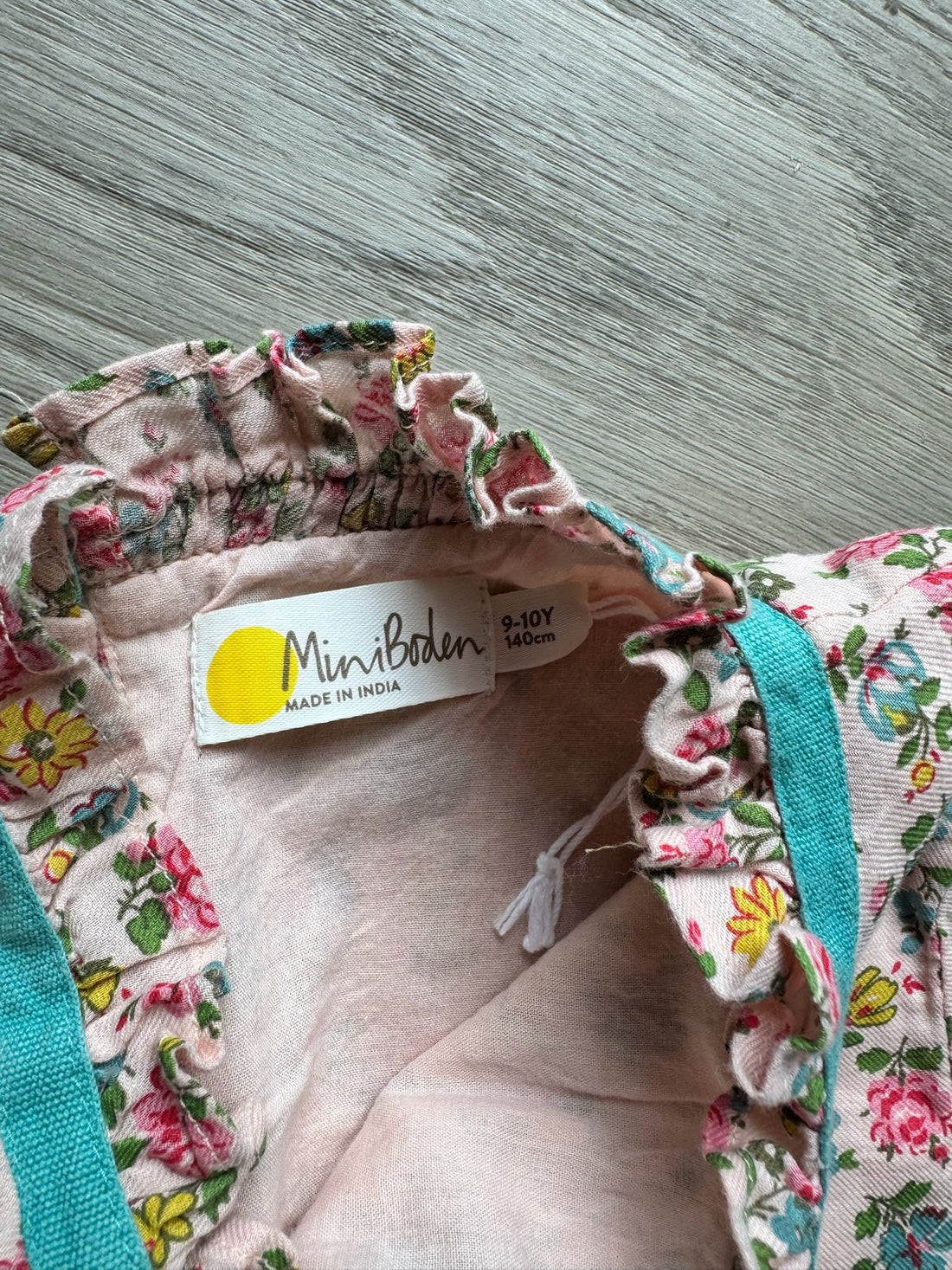 Mini Boden Floral Top — NEW