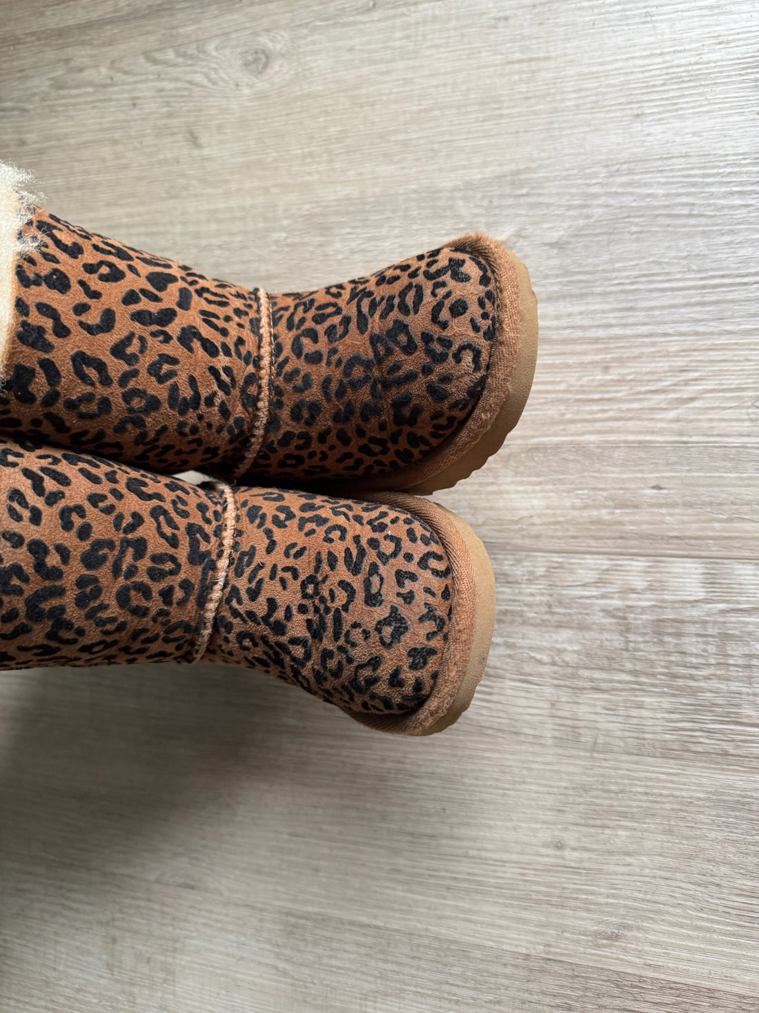 Ugg Cheetah Print  Boots