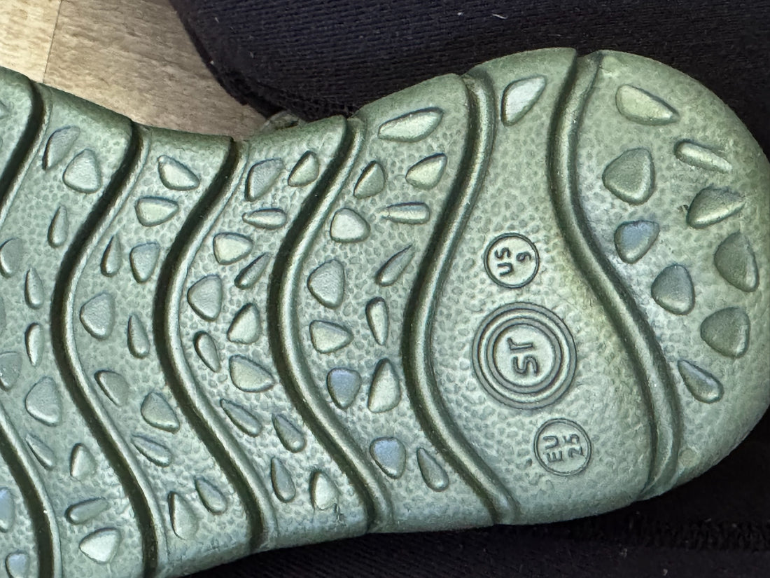 Stride Rite Green Shoes