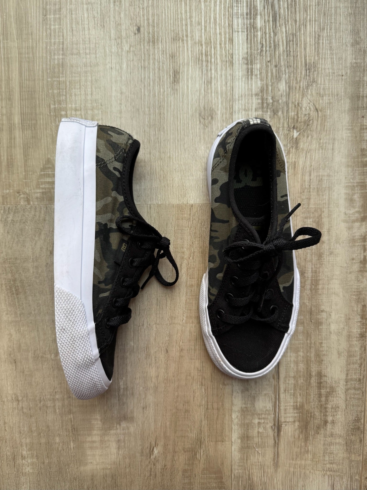 DC Camo Shoes