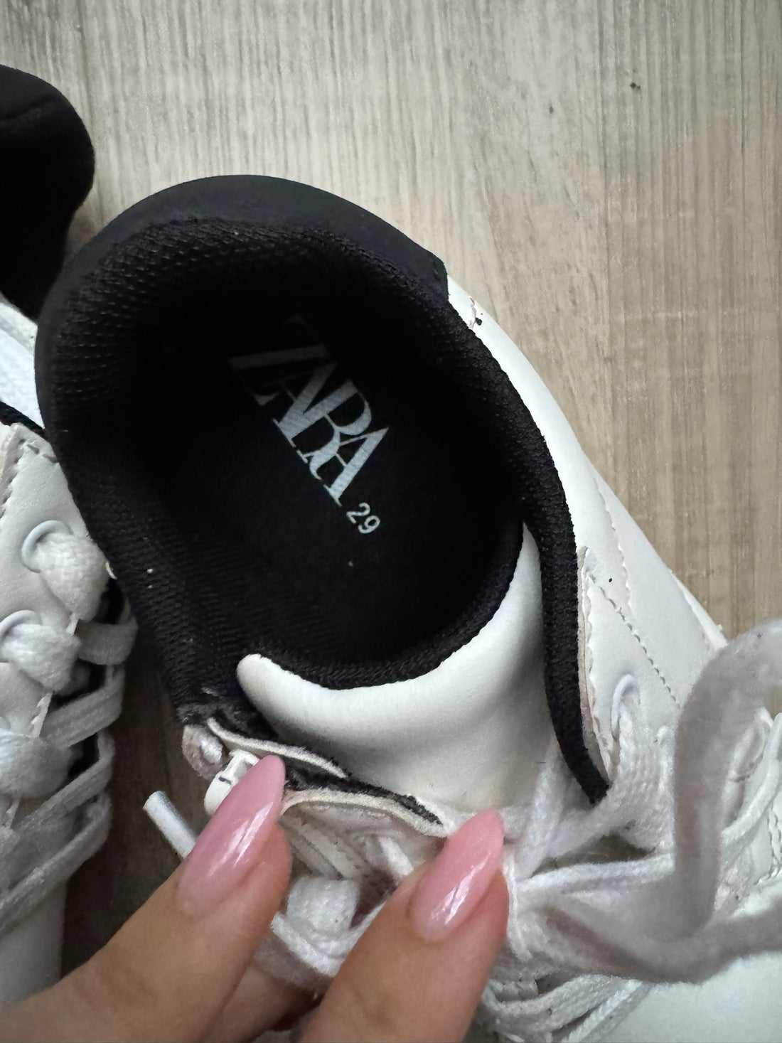 Zara White Shoes