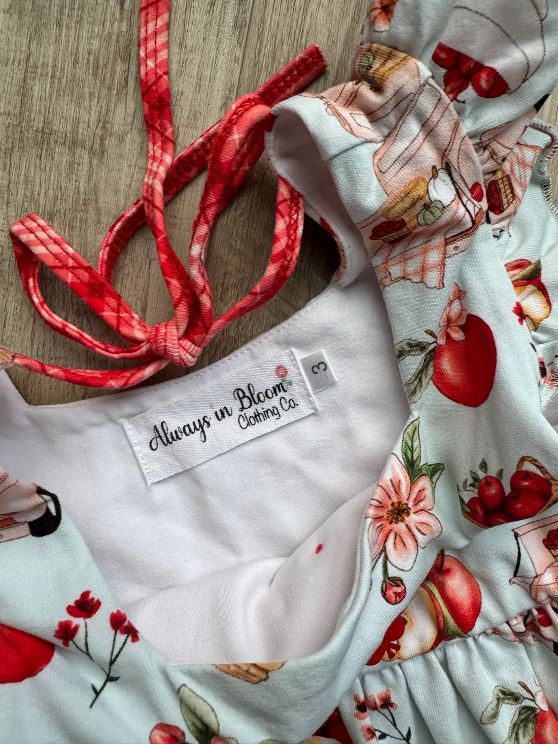 Always In Bloom Apple Set