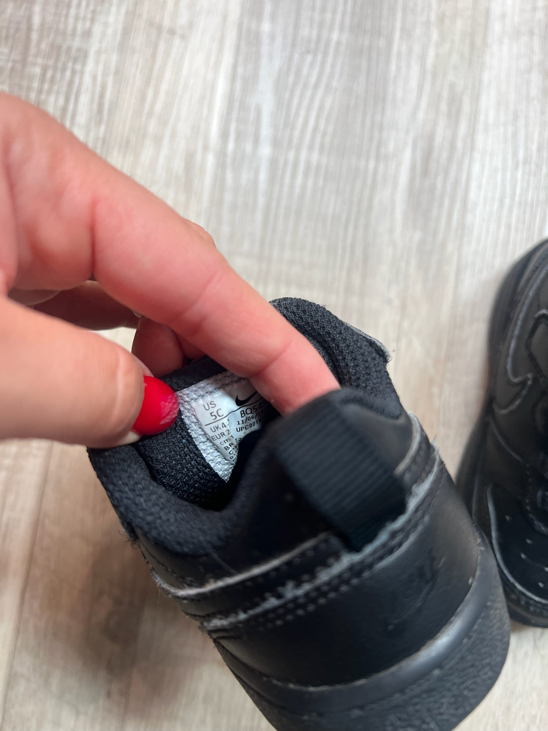 Nike Black Sneakers