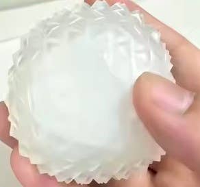 CRUNCHY ICEBALL SQUISHY