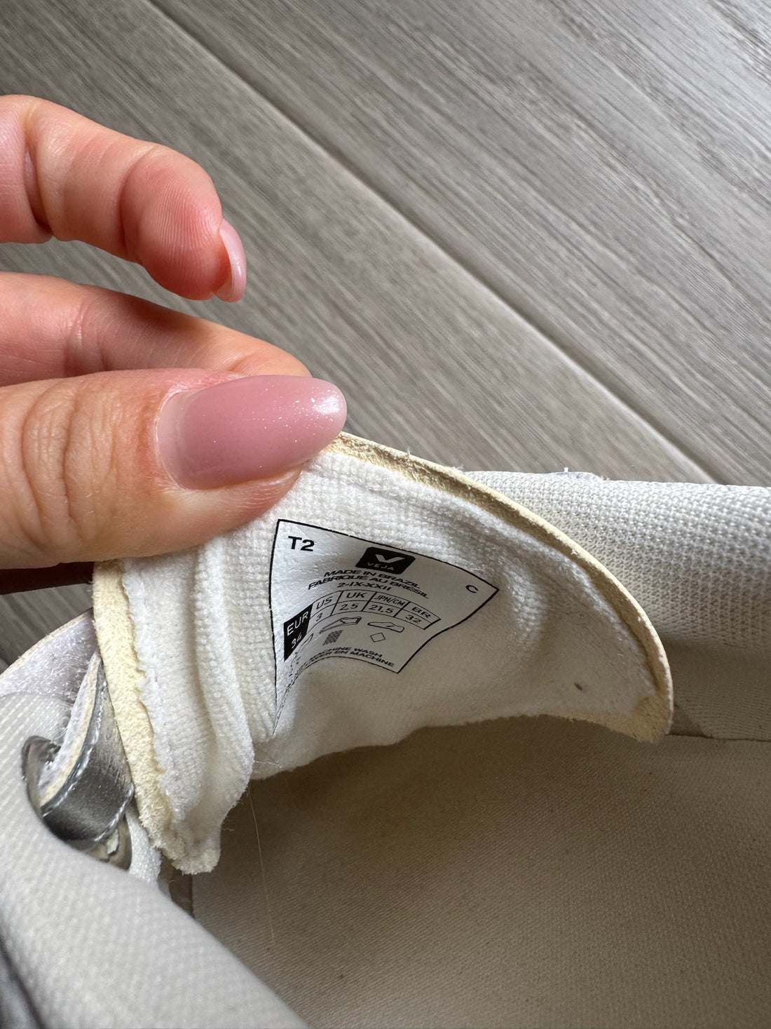 Veja White Velcro Shoe