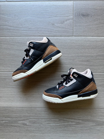 Jordan Black w/ Brown Shoes