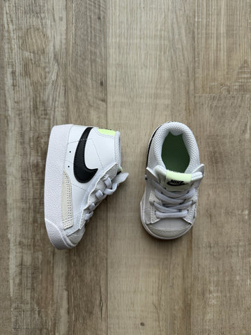 Nike White
