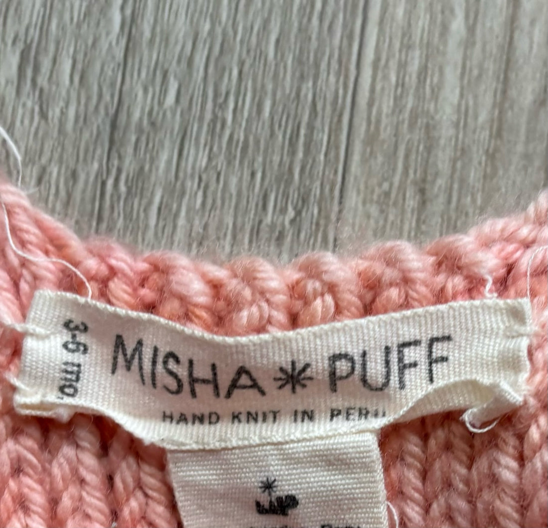 Misha & Puff Carnation Set