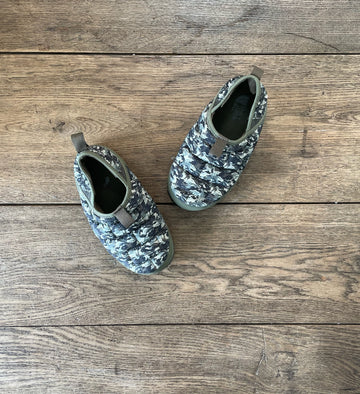 The North Face Slippers