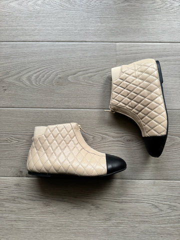 Age of Innocence Tan Booties