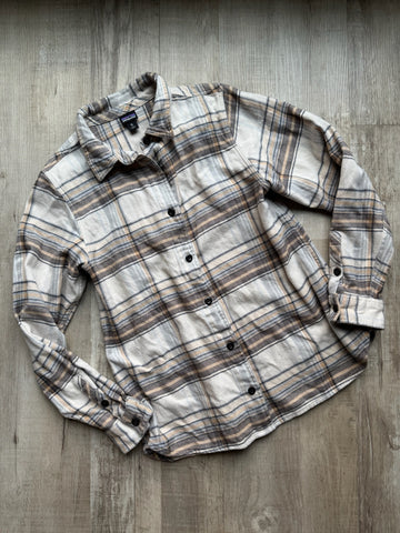 Patagonia Plaid Button Down