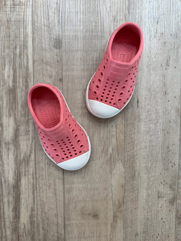Natives Salmon Color