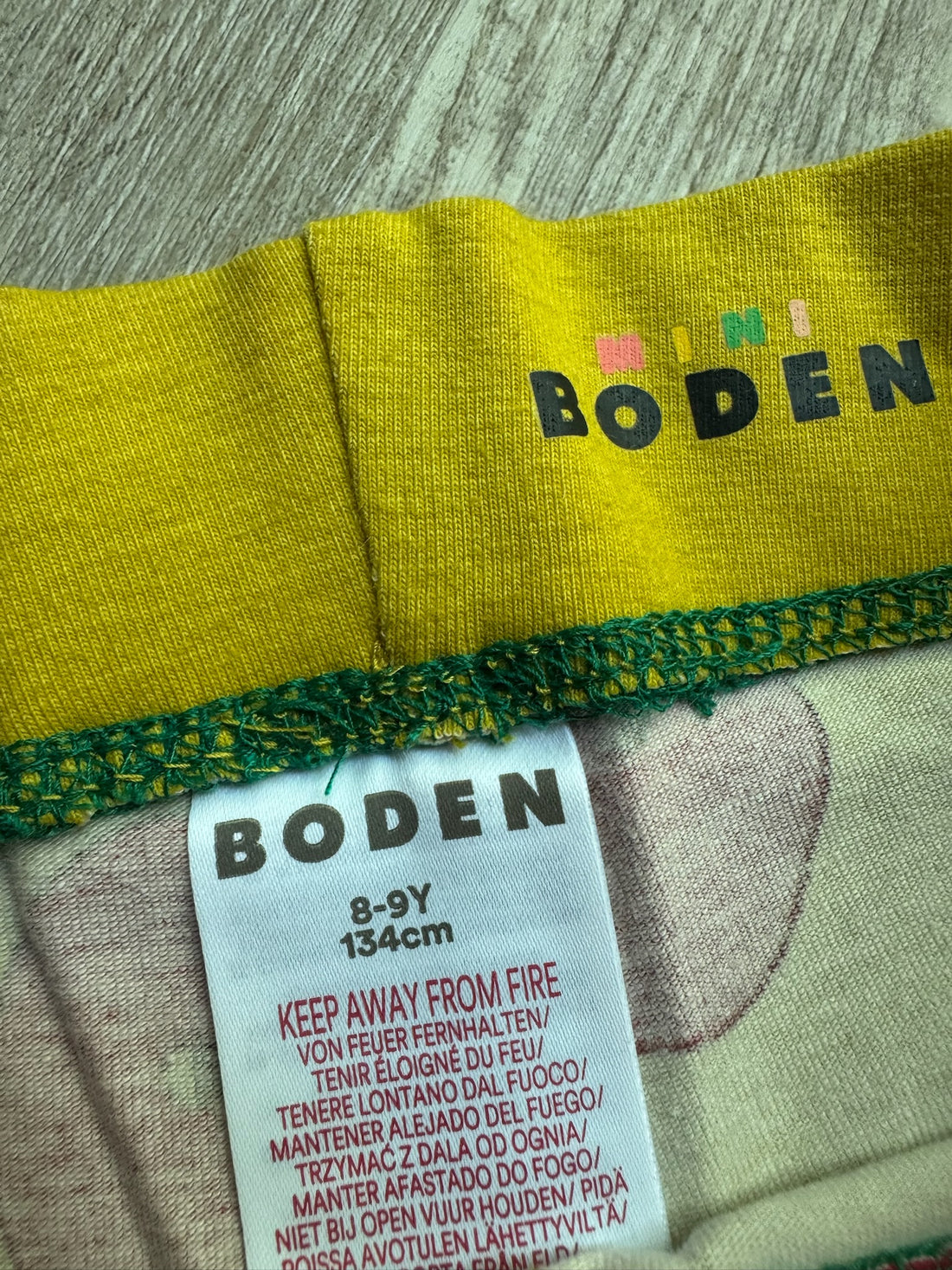 Boden Apple Leggings