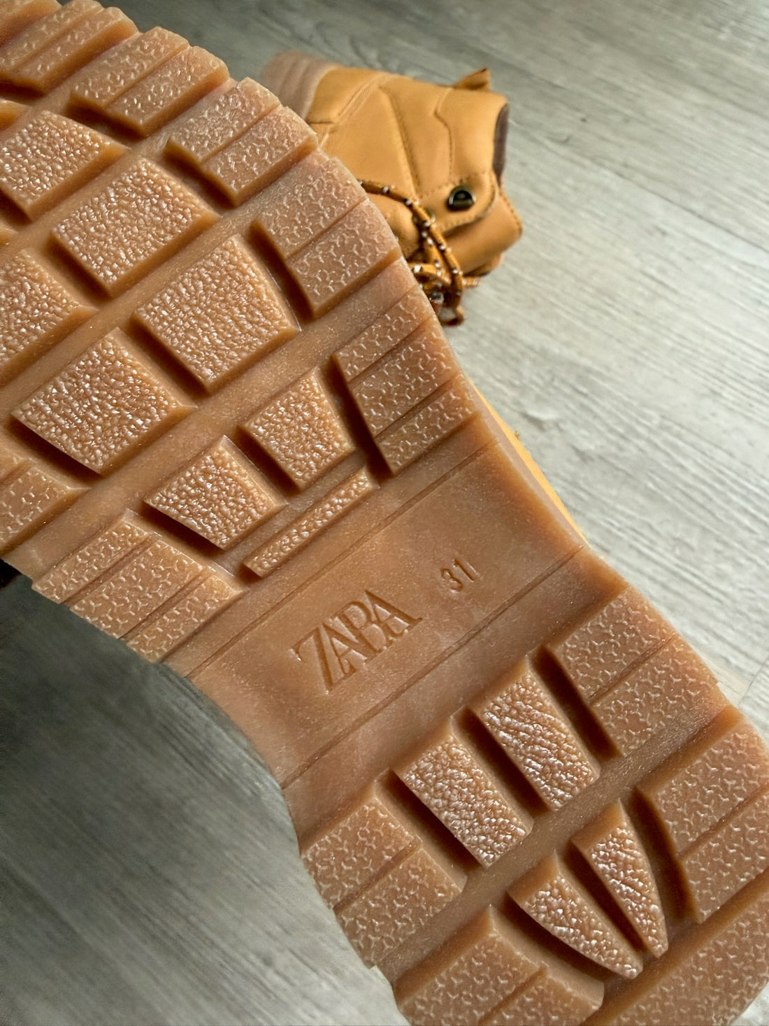 Zara Brown Boots NEW