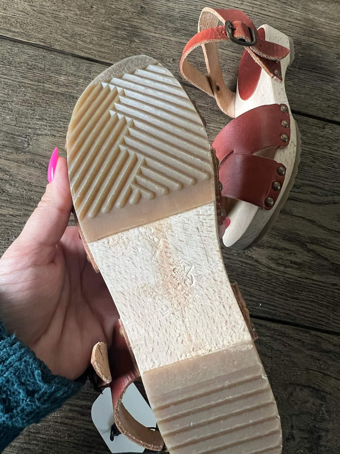 Soor Ploom Leather Sandals