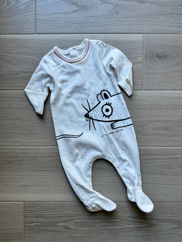 Little Marc Jacob’s Mouse Sleeper