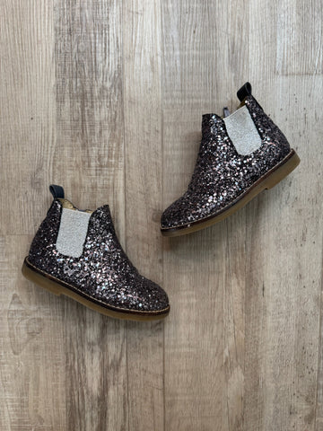 Mini Boden Sparkle Booties