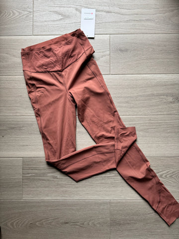 Lulu Go Further Leggings - NEW
