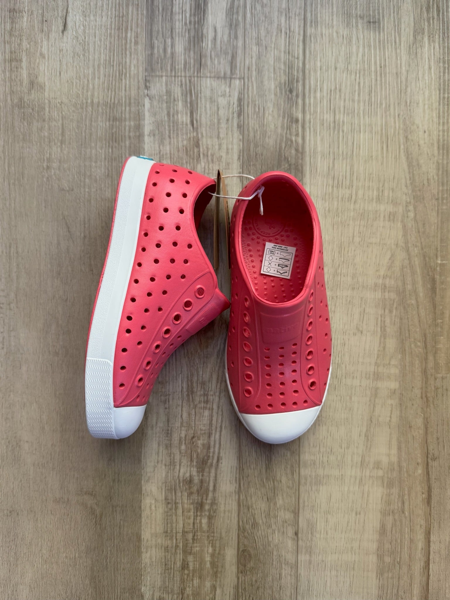 Natives Hot Pink NEW