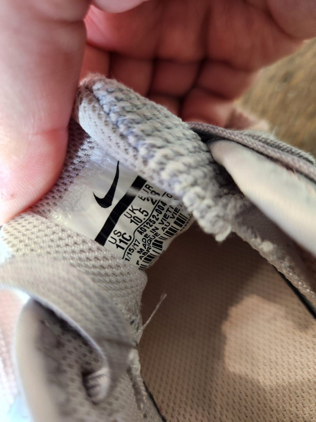 Nike Pink / Grey