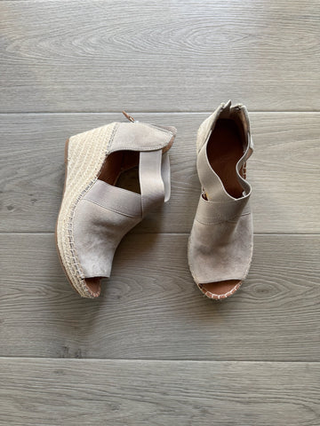 Gentle Souls Wedges NEW