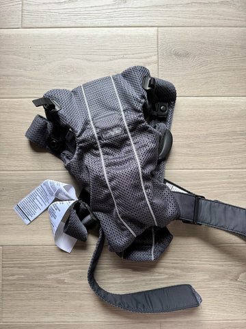 Baby Bjorn Mesh Carrier