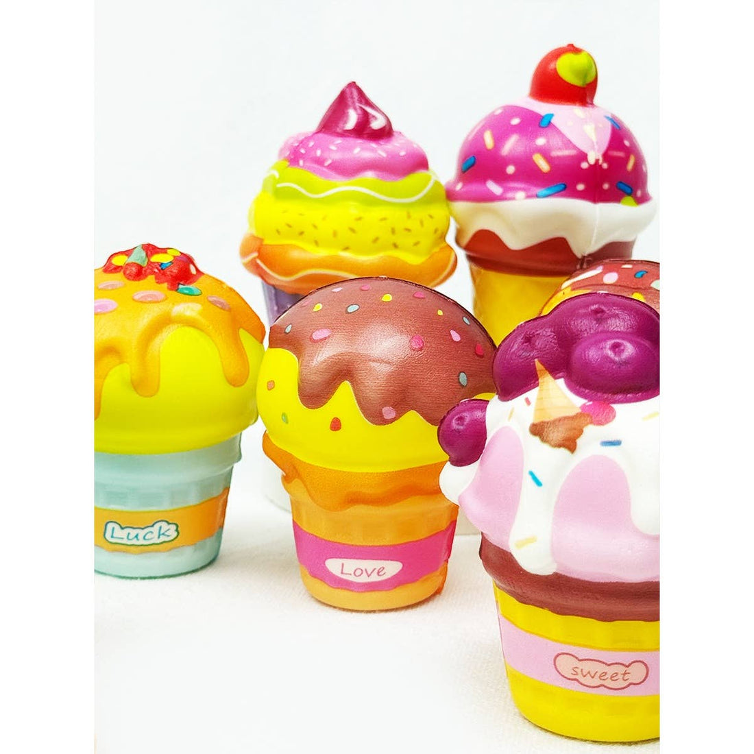 Slow Rising Cup Cake Collection Squishy Toy
