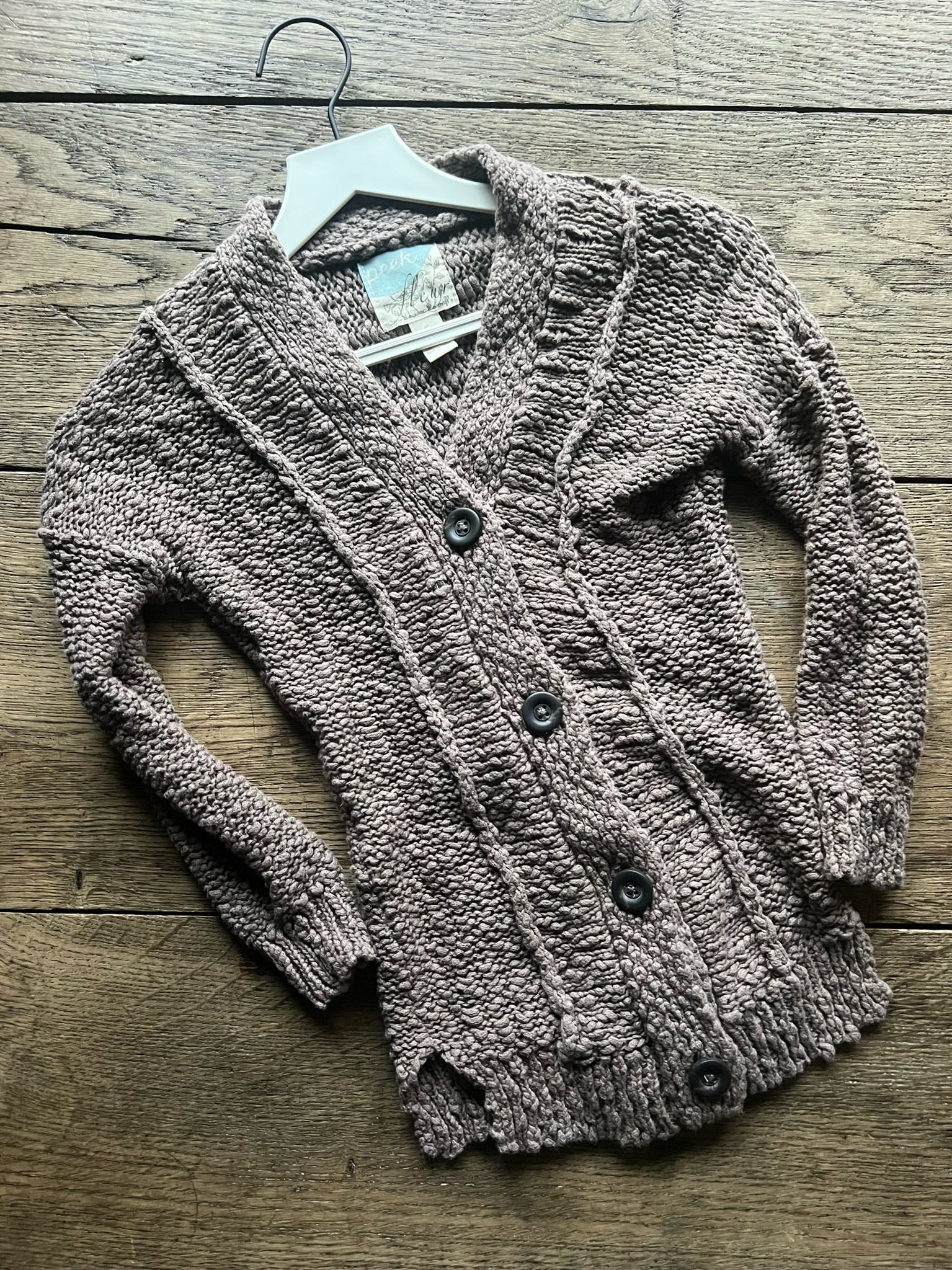 Peek Cardigan