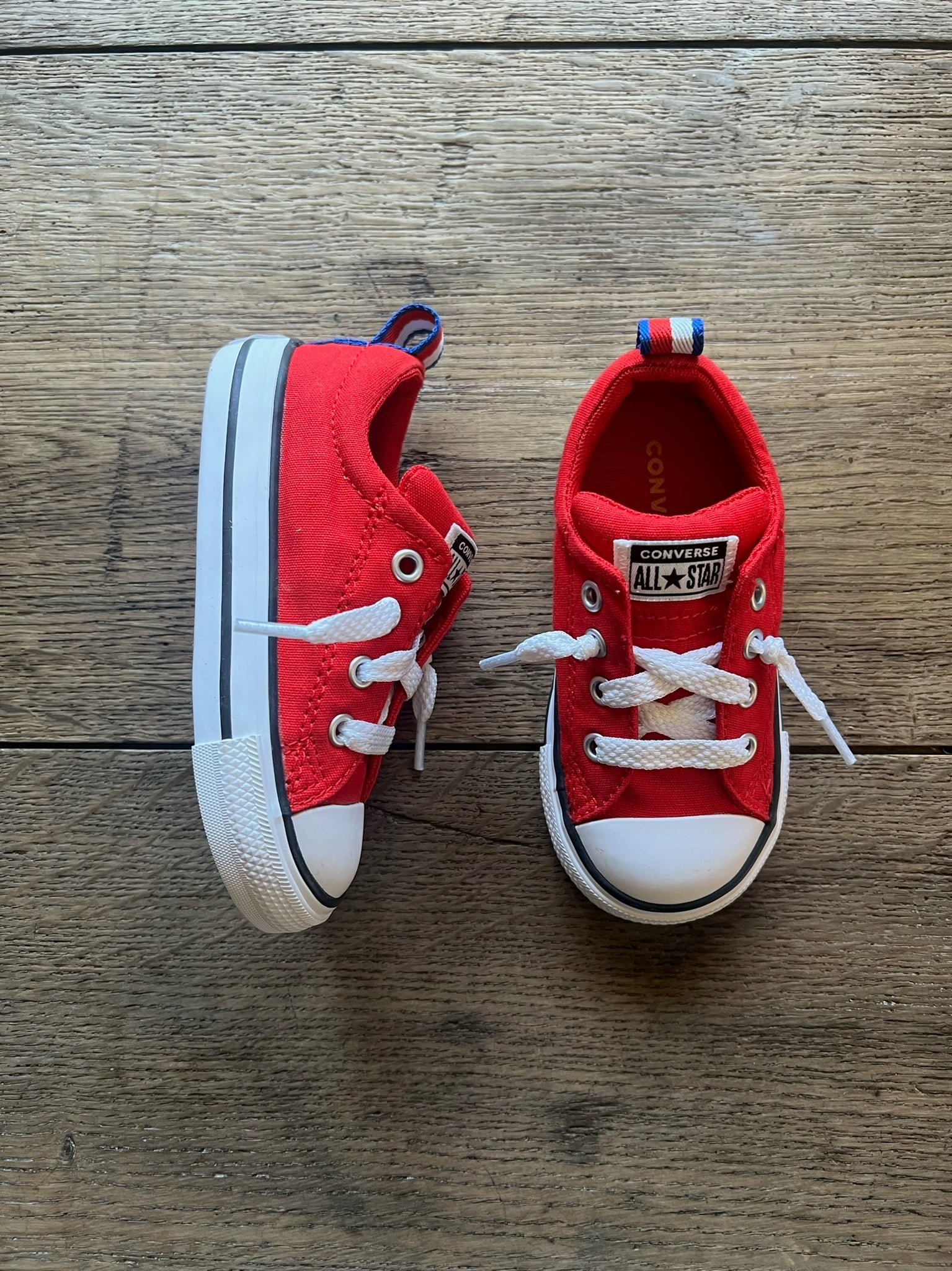 Red Converse