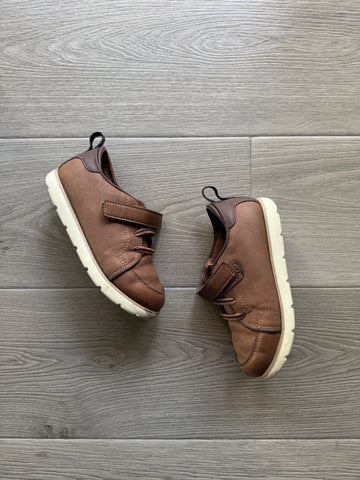 Stride Rite Brown Velcro Shoes