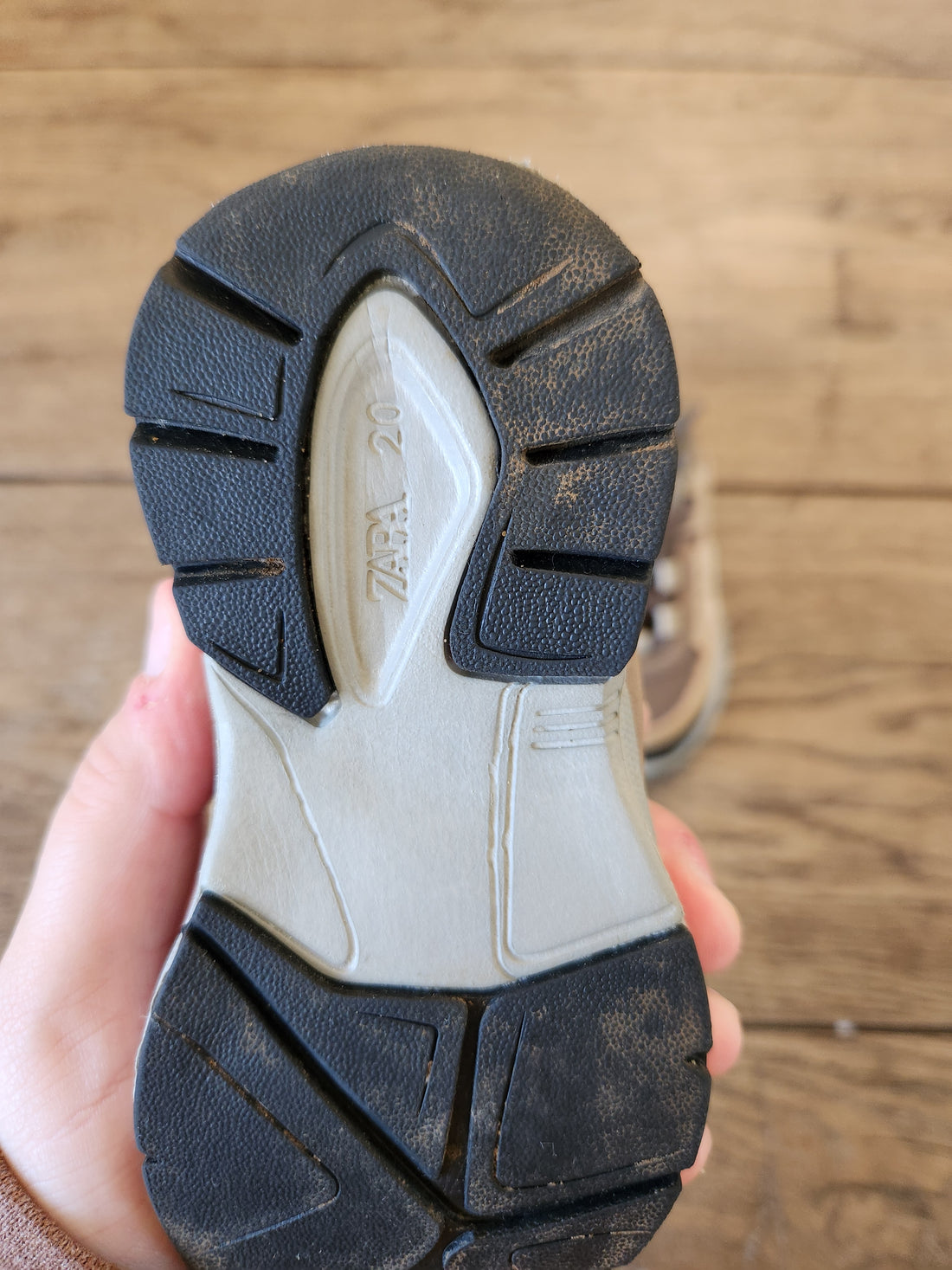 Zara Sneakers