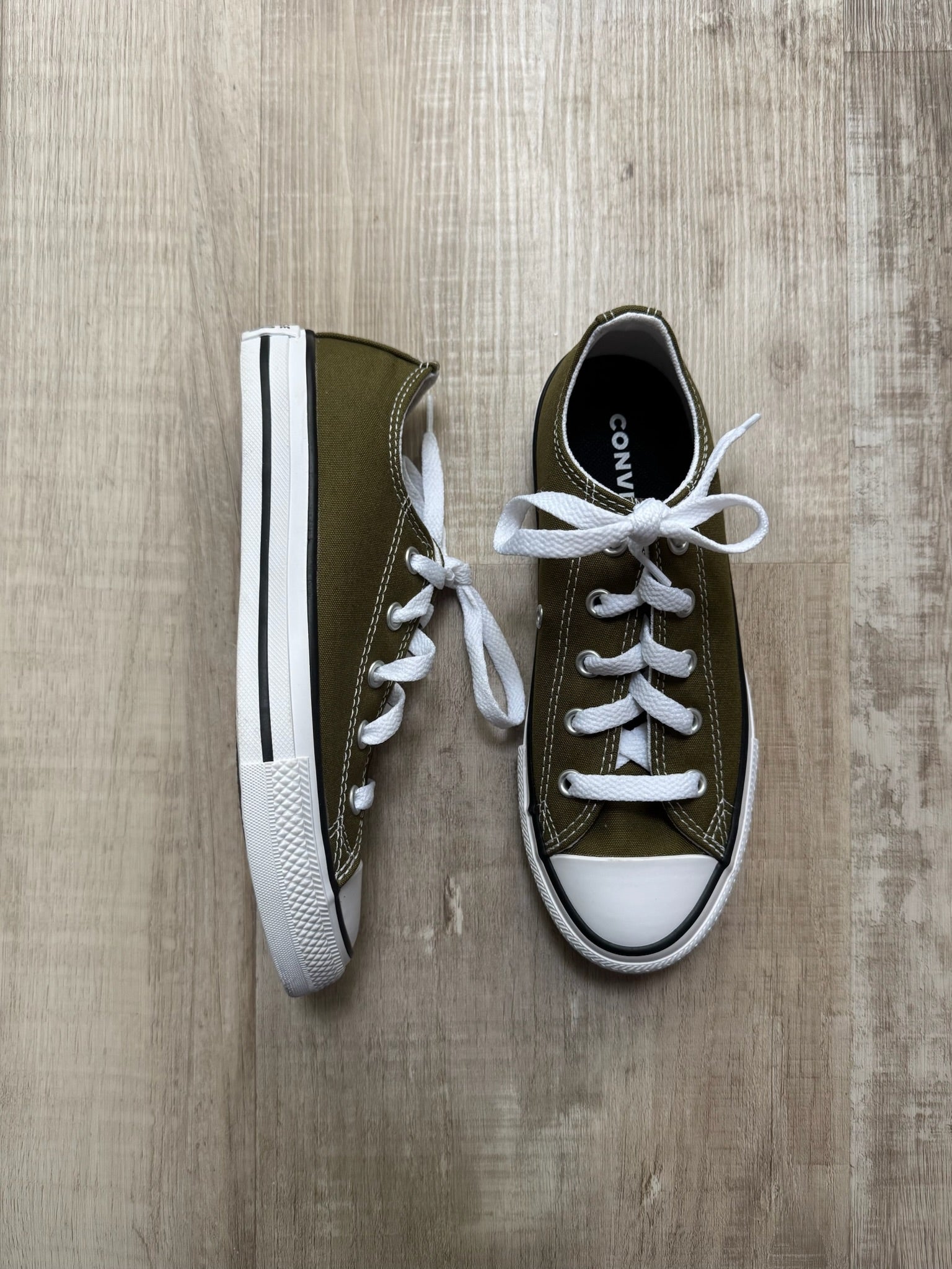 Converse Green Shoes NIB