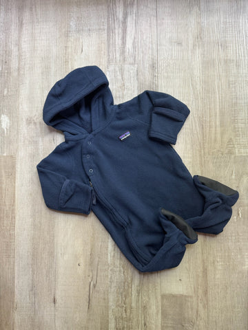 Patagonia Navy Bunting