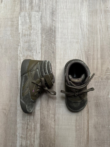 Reebok Green Suede Shoes