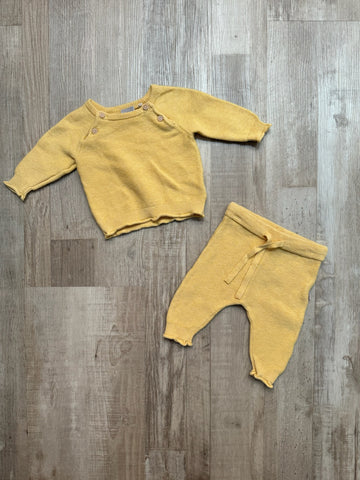 Smile Yellow Knit Set