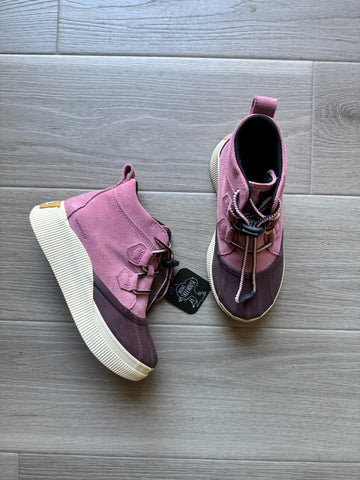 Sorel Pink Boots