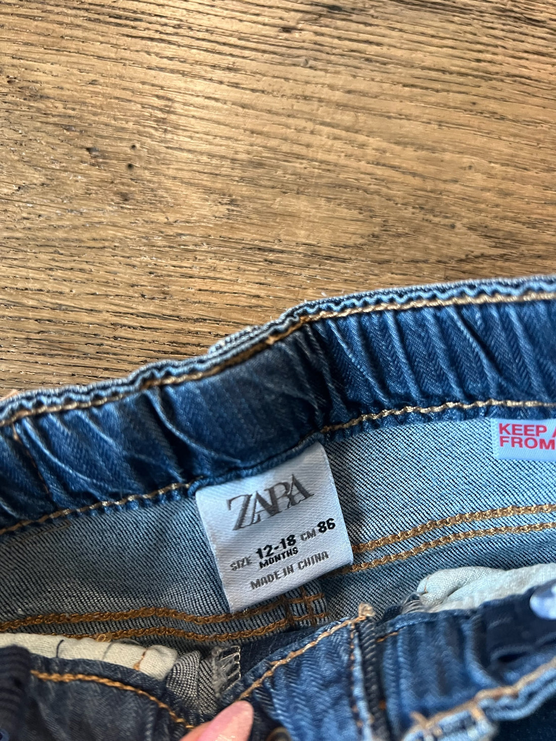 Zara Jeans